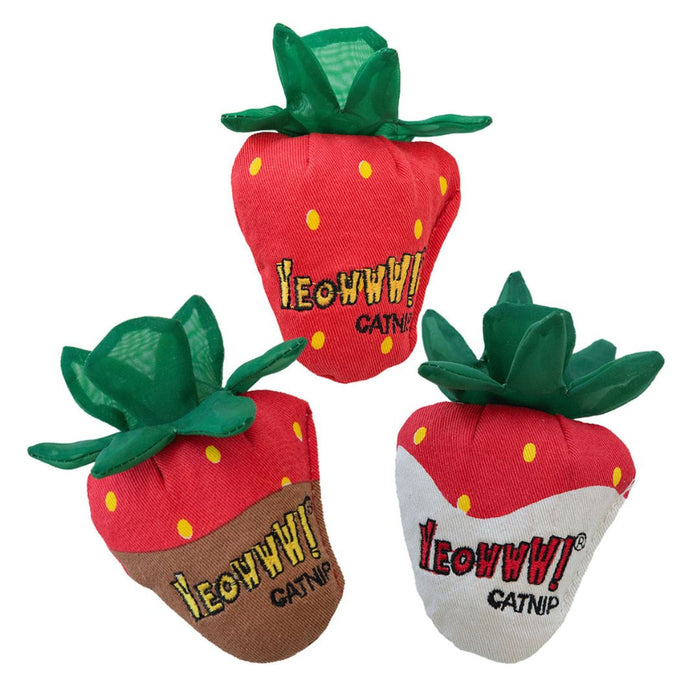 Yeowww Catnip Strawberries (1 pc)