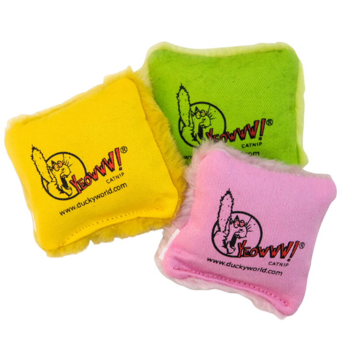 Yeowww! Pillow Cat Toy